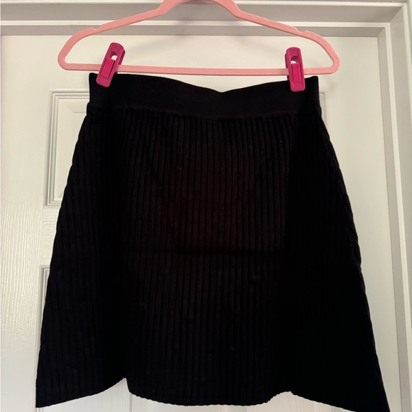 Women’s Knit Two Piece Puff Sleeve Top and Mini Skirt Set - Picture 5 of 11